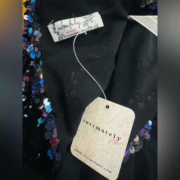 Free People Big Night Sequin Crop Top in Black-Size Small - Picture 7 of 8